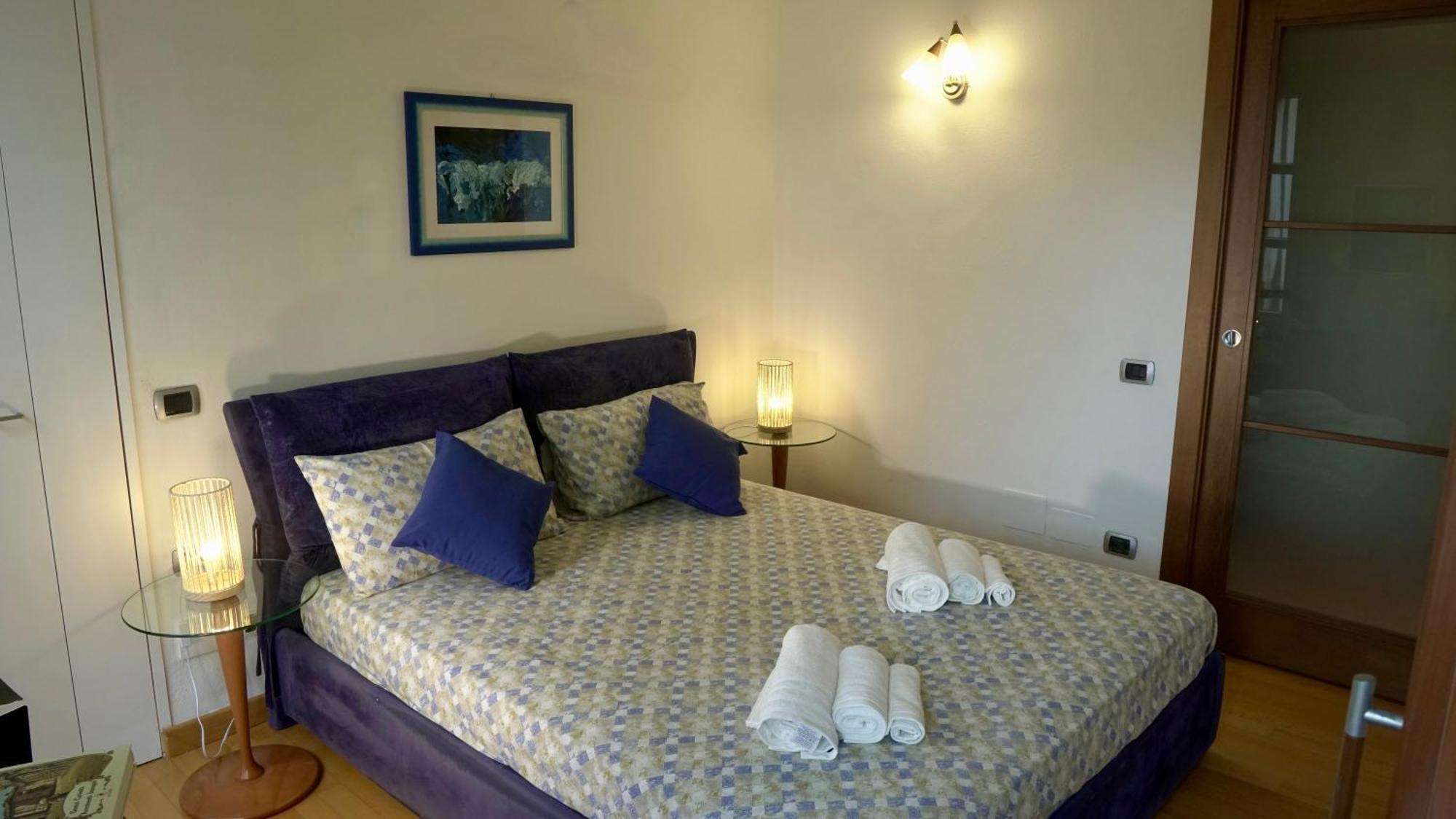 Apartamento La Casa Di Anita Asti Exterior foto
